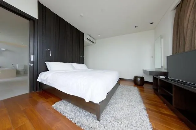Neo Century Sea View Nha Trang Aparthotel 0*,